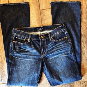 🦃Lucky Brand Sweet’N Low Jeans Sz 6/28